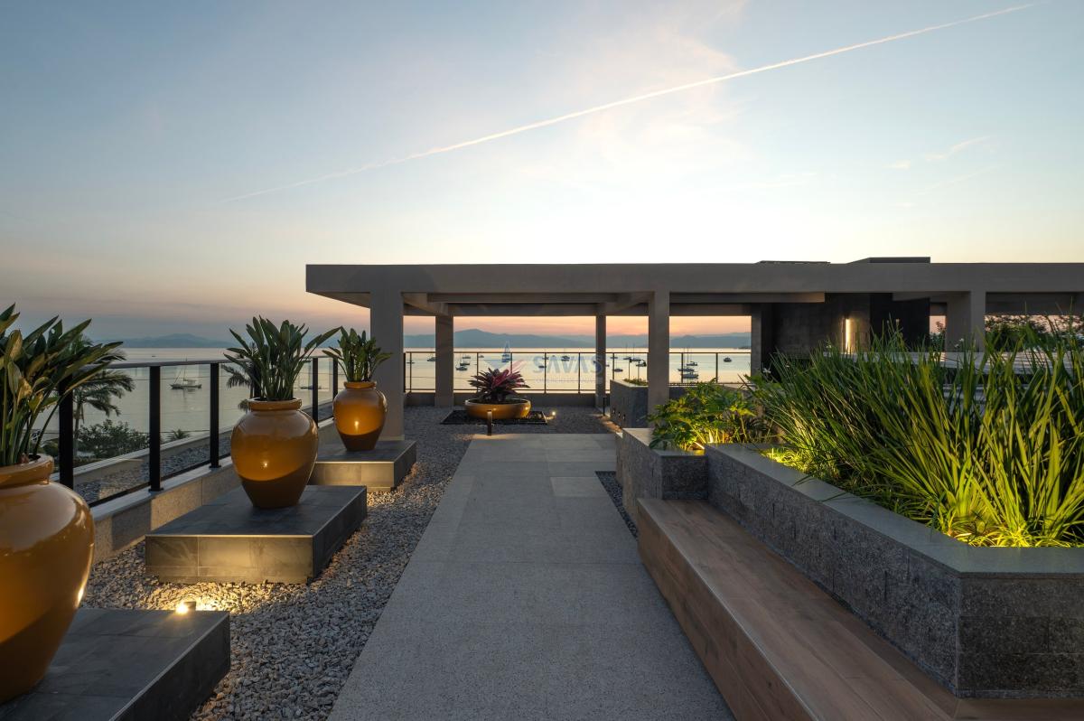 CHARMOSO LOFT - 2 GARAGENS - ALTO PADRÃO